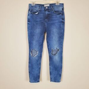 Free People Busted Knee Skinny Jeans Size 29S